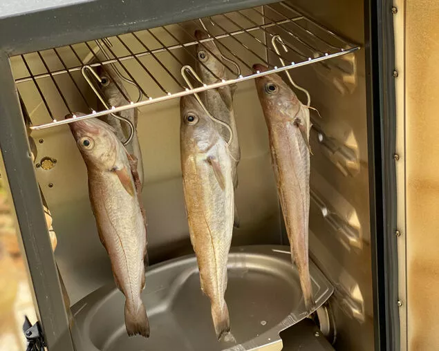 Masterbuilt Vertical Electric Smoker 76cm - Premium Electric Smoker for Perfect BBQ & Grilling - Image 12