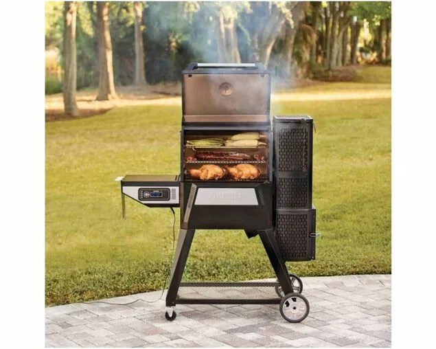Masterbuilt Gravity Series 560 Digital Charcoal Grill + Smoker | Large Capacity BBQ & Smoker - Image 3