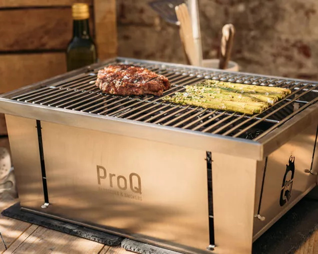 ProQ Flatdog Portable Charcoal BBQ | Compact & Lightweight | Perfect for Outdoor Cooking - Image 7
